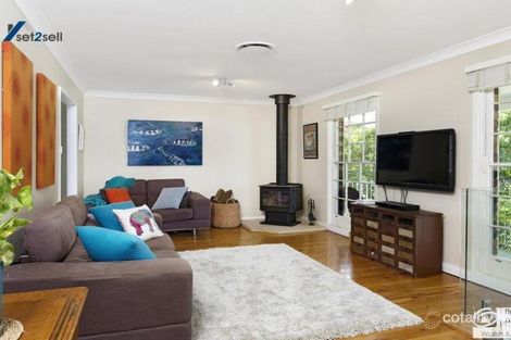 Property photo of 2 Chadworth Place Baulkham Hills NSW 2153