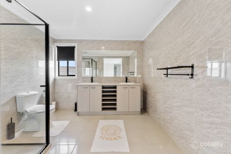 Property photo of 10 Paior Circuit Epping VIC 3076