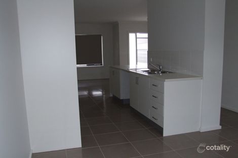 Property photo of 6 Banrock Place Wollert VIC 3750