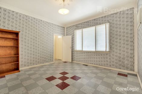 Property photo of 16 Merrilands Road Reservoir VIC 3073