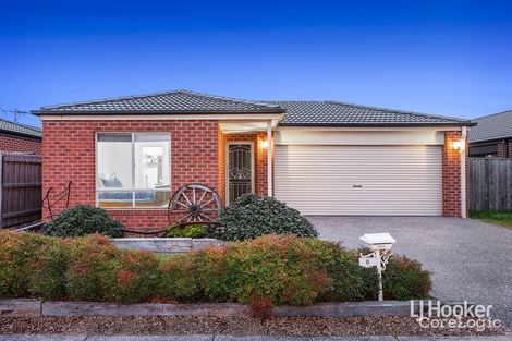 Property photo of 8 Landing Place Point Cook VIC 3030