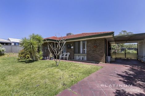 Property photo of 18 Allinga Crescent Craigie WA 6025