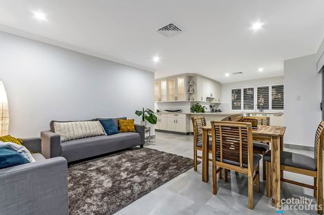 Property photo of 23 Amadeus Gardens Joondalup WA 6027