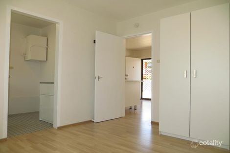 Property photo of 9/9 Macquoid Street Queanbeyan East NSW 2620