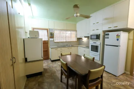 Property photo of 32 Richard Street Ayr QLD 4807