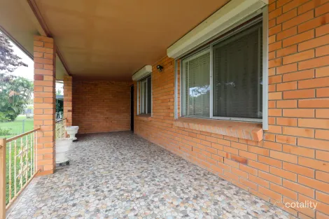 Property photo of 32 Richard Street Ayr QLD 4807