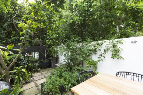 Property photo of 2 Broughton Street Woolloomooloo NSW 2011