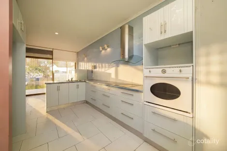 Property photo of 42 Carwoola Crescent Mooloolaba QLD 4557