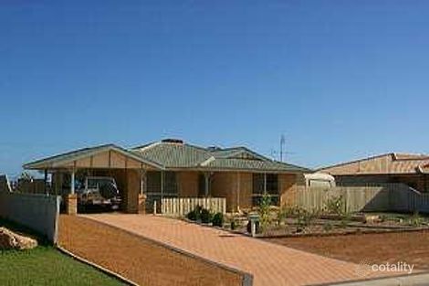 15 Oceanside Dr, Wandina, WA 6530