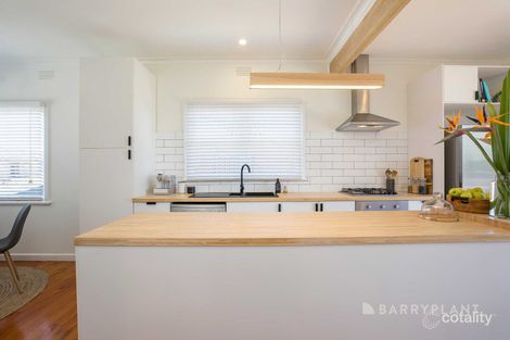 Property photo of 6 Elizabeth Street Wendouree VIC 3355