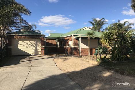 Property photo of 28 Wheatley Avenue Roxburgh Park VIC 3064