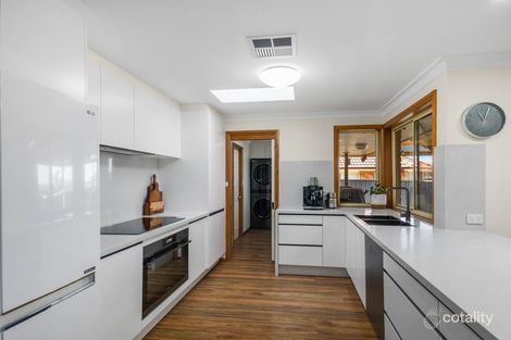 Property photo of 35 Brindabella Drive Horsley NSW 2530