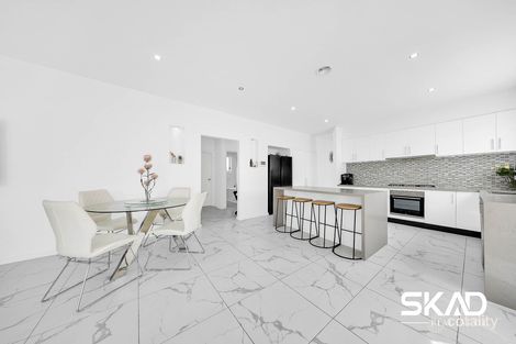 Property photo of 4 Studley Park Way Craigieburn VIC 3064