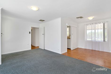 Property photo of 128 McKenzie Road Elizabeth Downs SA 5113