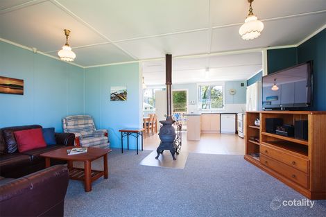 Property photo of 9 The Lookout Manyana NSW 2539
