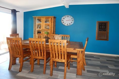 Property photo of 51 Meryula Street Narromine NSW 2821