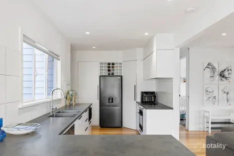 Property photo of 29 Eram Road Box Hill North VIC 3129