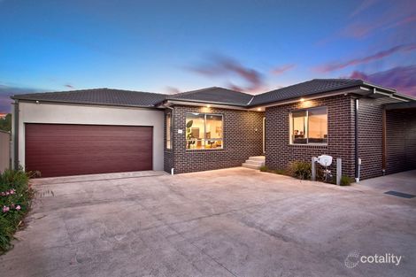 Property photo of 2/2 Blackley Court Deer Park VIC 3023