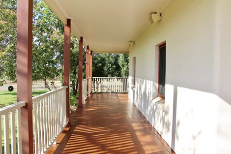 Property photo of 31 Robert Hoddle Grove Bombira NSW 2850