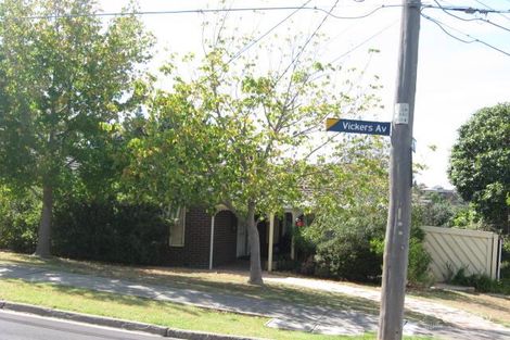 12 Vickers Ave, Strathmore Heights, VIC 3041