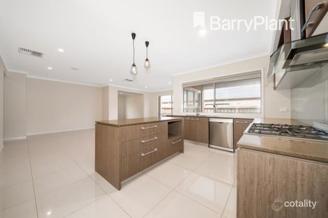 Property photo of 4 Renishaw Drive Officer VIC 3809