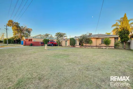 Property photo of 35 Cumberland Road Forrestfield WA 6058