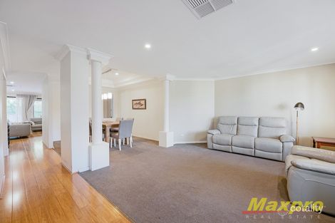 Property photo of 4 Kardier Mews Viveash WA 6056