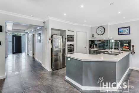 Property photo of 32 Minnelli Place McDowall QLD 4053