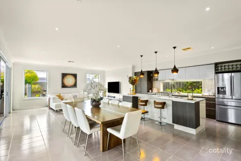 Property photo of 1 Shallows Drive Shell Cove NSW 2529