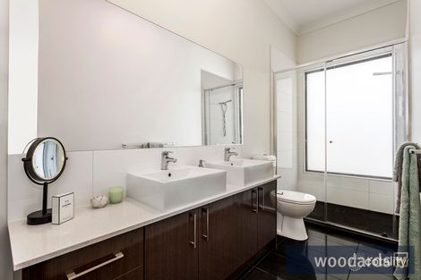 Property photo of 2/5 Heysham Way Templestowe VIC 3106
