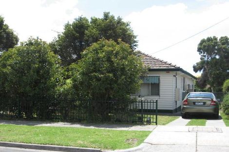 24 Snell Gr, Pascoe Vale, VIC 3044