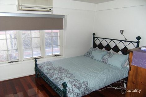 Property photo of 5 Highlander Lane Melbourne VIC 3000