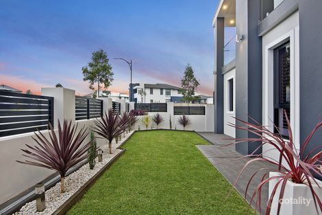 Property photo of 7 Jenkinson Drive Elizabeth Hills NSW 2171