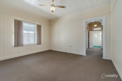Property photo of 15 Douglas Street Greenslopes QLD 4120
