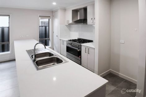 Property photo of 31 Stanhope Road Tarneit VIC 3029
