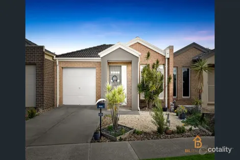12b Bowerbird Pl, Truganina, VIC 3029