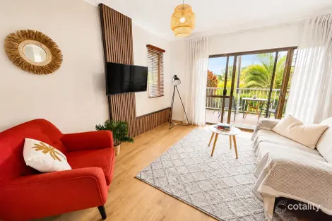 1/129-135 Oleander St, Holloways Beach, QLD 4878