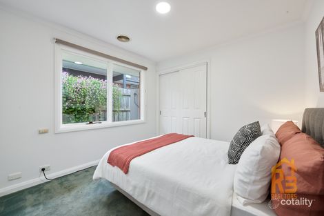 Property photo of 8 Bruce Court Berwick VIC 3806