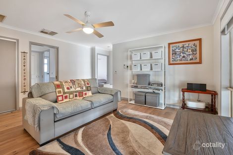 Property photo of 4 Stirrup Court Pakenham VIC 3810