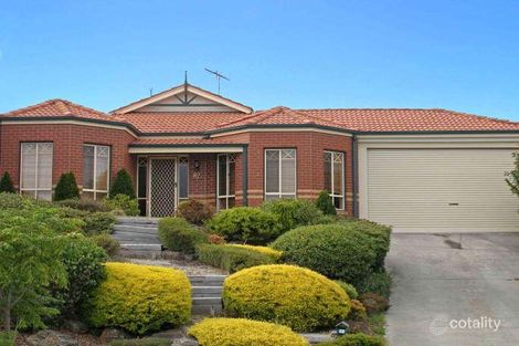 Property photo of 82 Avebury Drive Berwick VIC 3806