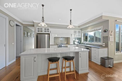 Property photo of 9 Chesterfield Avenue Warragul VIC 3820