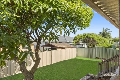 222 Benowa Rd, Benowa, QLD 4217