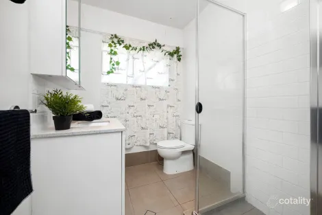 Property photo of 5/37 Dansie Street Greenslopes QLD 4120