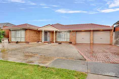 Property photo of 8 Pembroke Crescent Craigieburn VIC 3064