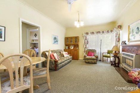 Property photo of 4 Waratah Avenue Mordialloc VIC 3195