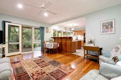 Property photo of 14 View Street Avonsleigh VIC 3782