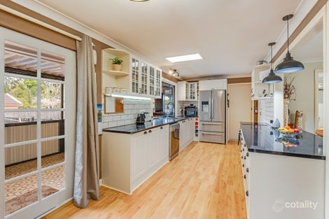 Property photo of 30 Valley View Road Wyoming NSW 2250