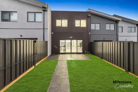 Property photo of 6 Nemesia Lane Clyde VIC 3978