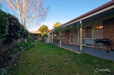 Property photo of 13 Beverley Court Langwarrin VIC 3910