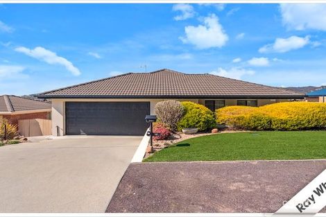 Property photo of 14 Slavin Place Gordon ACT 2906
